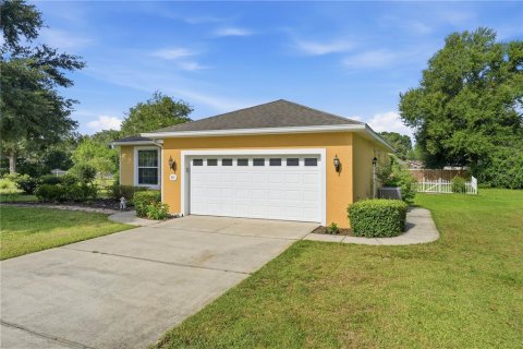 Casa en venta en Umatilla, Florida, 3 dormitorios, 176.33 m2 № 2227580 - foto 3