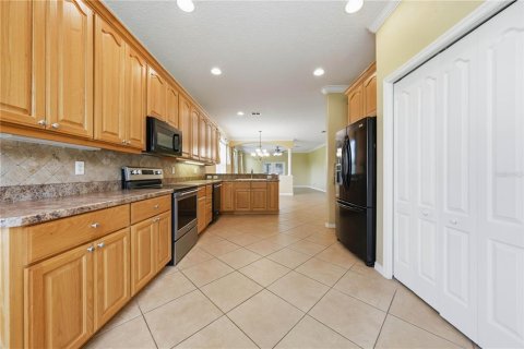 Casa en venta en Umatilla, Florida, 3 dormitorios, 176.33 m2 № 2227580 - foto 8