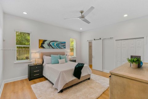 House in Winter Park, Florida 4 bedrooms, 257.34 sq.m. № 1802685 - photo 21