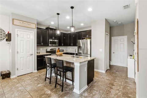 Touwnhouse à vendre à Riverview, Floride: 3 chambres, 139.26 m2 № 2324695 - photo 7