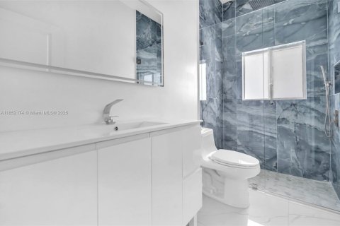 Купить виллу или дом в Хомстед, Флорида 4 спальни, 193.61м2, № 1958023 - фото 19