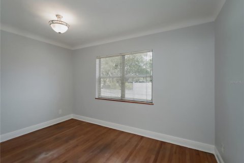Commercial property in Saint Petersburg, Florida 148.64 sq.m. № 2210825 - photo 15