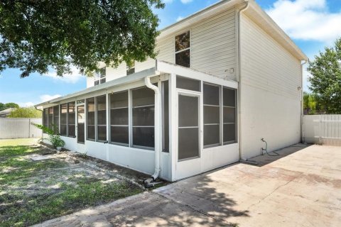 House in Kissimmee, Florida 4 bedrooms, 199.18 sq.m. № 1800621 - photo 27