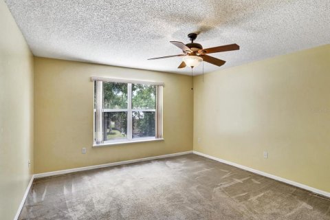 House in Kissimmee, Florida 4 bedrooms, 199.18 sq.m. № 1800621 - photo 16