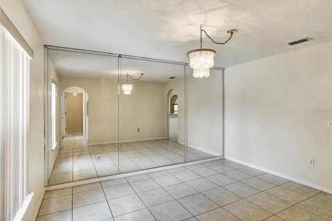 House in Kissimmee, Florida 4 bedrooms, 199.18 sq.m. № 1800621 - photo 3