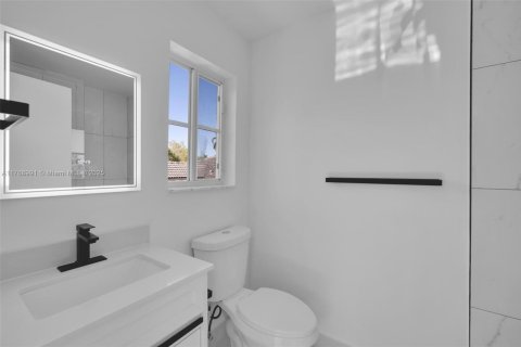 Casa en venta en Weston, Florida, 5 dormitorios, 259.94 m2 № 1728134 - foto 25