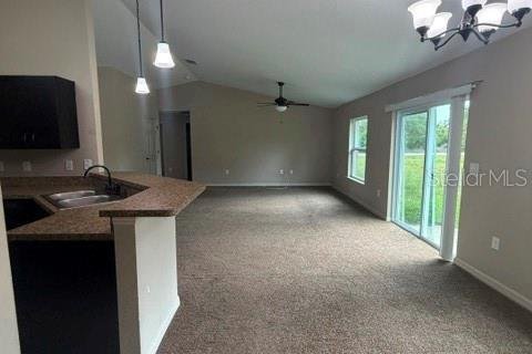 Villa ou maison à louer à Ocala, Floride: 4 chambres, 162.3 m2 № 2380426 - photo 10