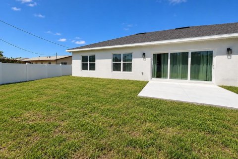 Villa ou maison à vendre à Venice, Floride: 4 chambres, 180.88 m2 № 2238928 - photo 17