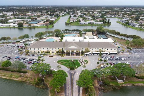 Condo in West Palm Beach, Florida, 1 bedroom  № 2046626 - photo 13