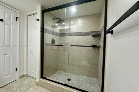 Copropriété à louer à Coral Springs, Floride: 2 chambres, 78.97 m2 № 2417780 - photo 12