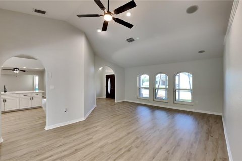 Casa en venta en Punta Gorda, Florida, 3 dormitorios, 192.03 m2 № 1810421 - foto 2