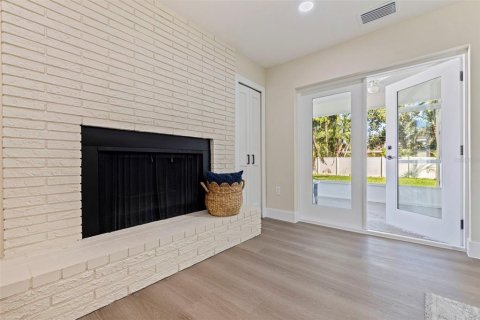 Casa en venta en Saint Petersburg, Florida, 3 dormitorios, 174.93 m2 № 2430478 - foto 8