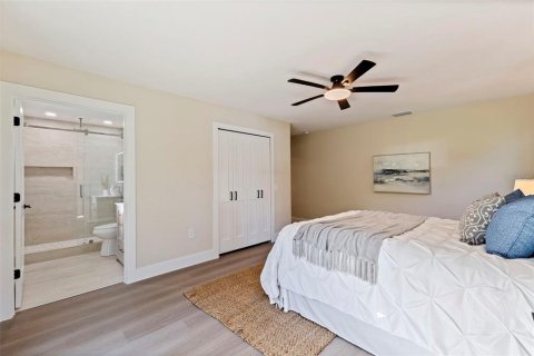 Casa en venta en Saint Petersburg, Florida, 3 dormitorios, 174.93 m2 № 2430478 - foto 23