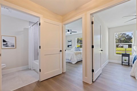 Casa en venta en Saint Petersburg, Florida, 3 dormitorios, 174.93 m2 № 2430478 - foto 25
