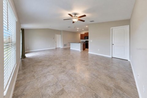 Villa ou maison à louer à Apollo Beach, Floride: 3 chambres, 145.02 m2 № 2389106 - photo 15