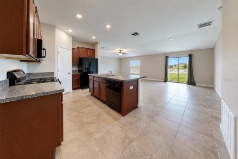 Villa ou maison à louer à Apollo Beach, Floride: 3 chambres, 145.02 m2 № 2389106 - photo 6