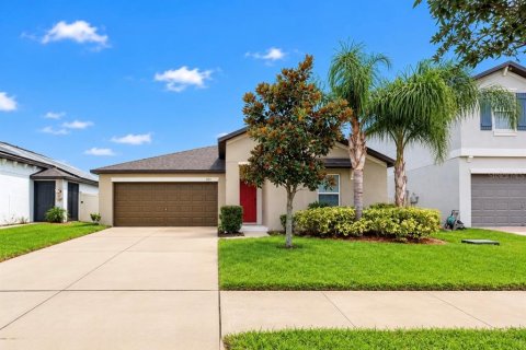 Villa ou maison à louer à Apollo Beach, Floride: 3 chambres, 145.02 m2 № 2389106 - photo 2