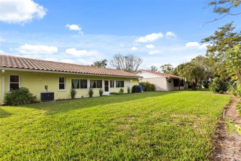 Villa ou maison à vendre à Orlando, Floride: 2 chambres, 135.82 m2 № 2400239 - photo 19