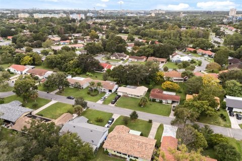 Villa ou maison à vendre à Orlando, Floride: 2 chambres, 135.82 m2 № 2400239 - photo 24