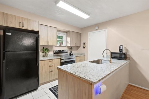 Villa ou maison à vendre à Orlando, Floride: 2 chambres, 135.82 m2 № 2400239 - photo 8