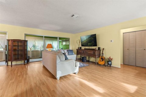 Villa ou maison à vendre à Orlando, Floride: 2 chambres, 135.82 m2 № 2400239 - photo 7