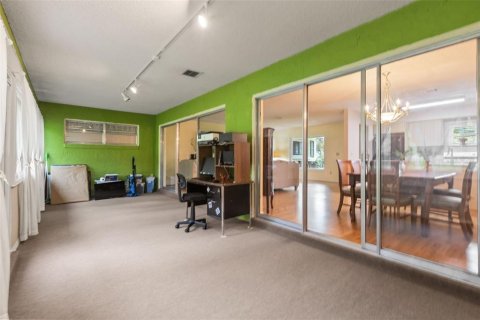 Villa ou maison à vendre à Orlando, Floride: 2 chambres, 135.82 m2 № 2400239 - photo 17