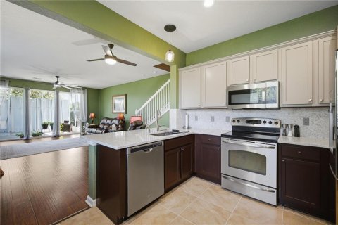 Townhouse in Ocala, Florida 3 bedrooms, 143.26 sq.m. № 2379778 - photo 14