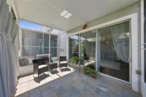 Townhouse in Ocala, Florida 3 bedrooms, 143.26 sq.m. № 2379778 - photo 8