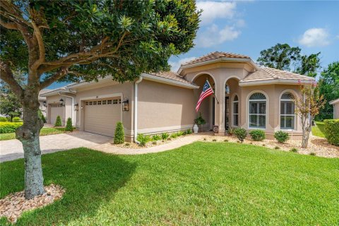 House in DeBary, Florida 3 bedrooms, 197.42 sq.m. № 2408460 - photo 3