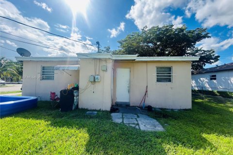 Купить виллу или дом в Майами, Флорида 3 спальни, 72.46м2, № 2027051 - фото 6