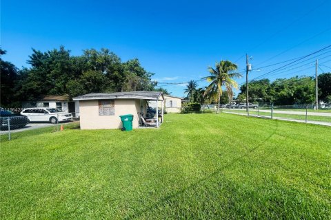 Купить виллу или дом в Майами, Флорида 3 спальни, 72.46м2, № 2027051 - фото 7