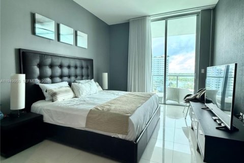 Condominio en venta en North Bay Village, Florida, 2 dormitorios, 130.99 m2 № 2153054 - foto 14
