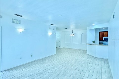 Condominio en venta en Kissimmee, Florida, 3 dormitorios, 138.89 m2 № 1598417 - foto 27