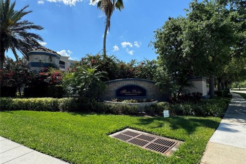 Condominio en venta en Kissimmee, Florida, 3 dormitorios, 138.89 m2 № 1598417 - foto 2