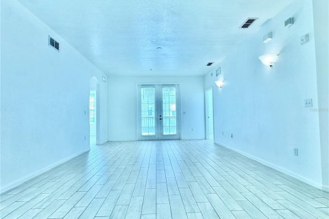 Condominio en venta en Kissimmee, Florida, 3 dormitorios, 138.89 m2 № 1598417 - foto 25