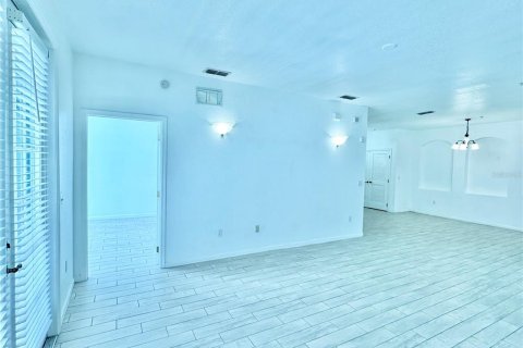 Condominio en venta en Kissimmee, Florida, 3 dormitorios, 138.89 m2 № 1598417 - foto 7