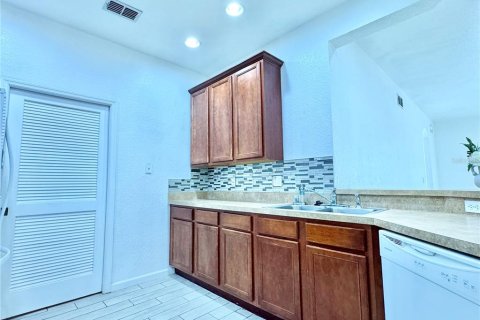 Condominio en venta en Kissimmee, Florida, 3 dormitorios, 138.89 m2 № 1598417 - foto 29