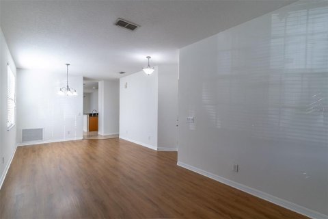 Villa ou maison à vendre à Orlando, Floride: 3 chambres, 169.55 m2 № 2356283 - photo 11