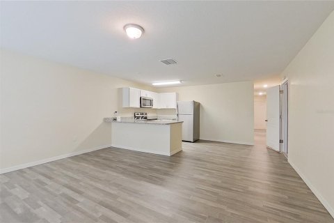 Villa ou maison à louer à Brooksville, Floride: 3 chambres, 96.9 m2 № 2115346 - photo 2