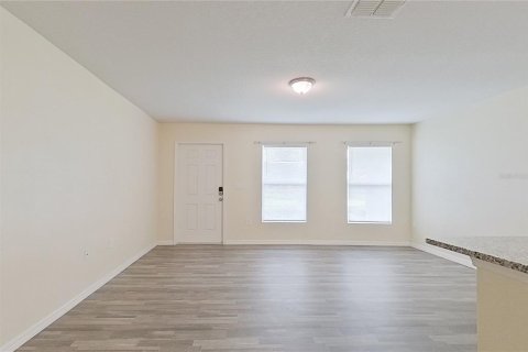 Villa ou maison à louer à Brooksville, Floride: 3 chambres, 96.9 m2 № 2115346 - photo 5
