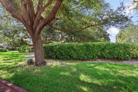 Casa en venta en Saint Petersburg, Florida, 5 dormitorios, 482.35 m2 № 1919063 - foto 25
