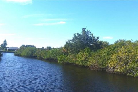Terrain à Port Charlotte, Floride № 2298953