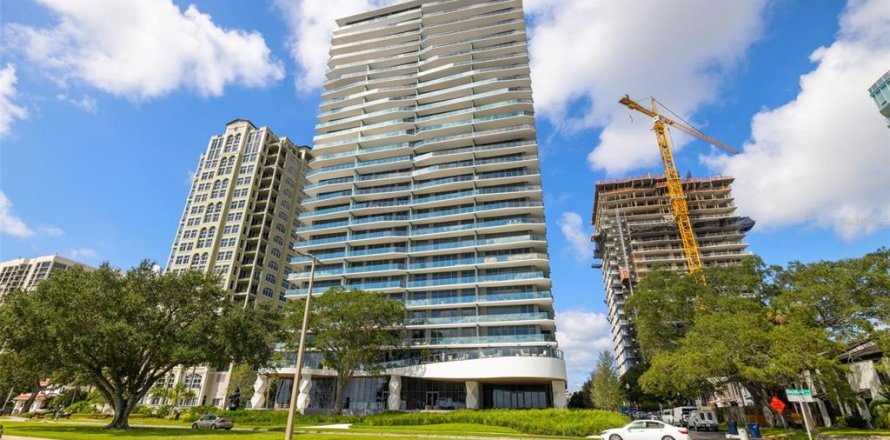 Condo à Tampa, Floride, 2 chambres № 1767811
