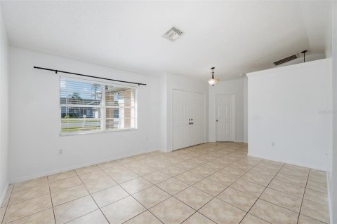 Villa ou maison à vendre à New Port Richey, Floride: 3 chambres, 141.95 m2 № 2419040 - photo 9