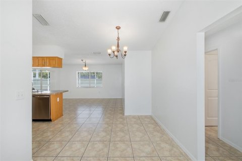 Villa ou maison à vendre à New Port Richey, Floride: 3 chambres, 141.95 m2 № 2419040 - photo 20