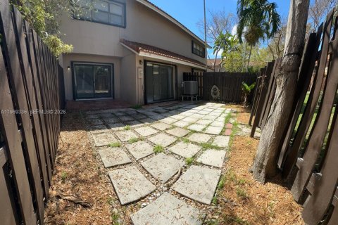 Touwnhouse à louer à Miami, Floride: 3 chambres, 175.59 m2 № 2051498 - photo 20