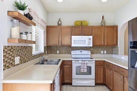 Adosado en venta en Bradenton, Florida, 2 dormitorios, 132.76 m2 № 2103132 - foto 13