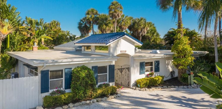 Villa ou maison à Holmes Beach, Floride 4 chambres, 229.65 m2 № 1089923