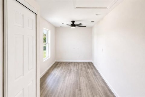 House in Ormond Beach, Florida 3 bedrooms, 212.37 sq.m. № 2109682 - photo 11