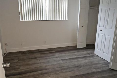 Copropriété à vendre à Tamarac, Floride: 2 chambres, 100.43 m2 № 2182672 - photo 8